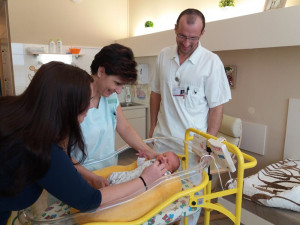 Maminky nedonošených dětí v jihlavské nemocnici využívají komfort opravených pokojů