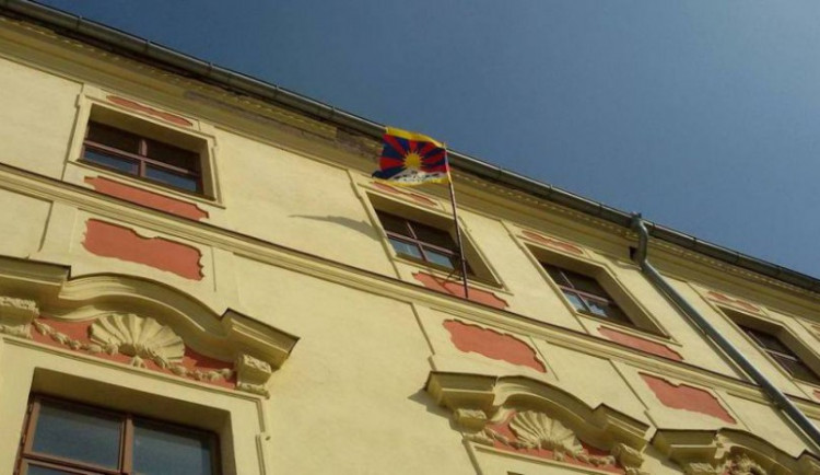ODS v Jihlavě kritizuje radnici, že nevyvěsila tibetskou vlajku. Poprvé po jedenácti letech