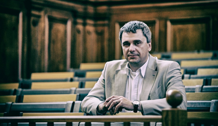 Rektorem na další čtyři roky. Václav Báča obhájil svůj post ve vedení Vysoké školy polytechnické