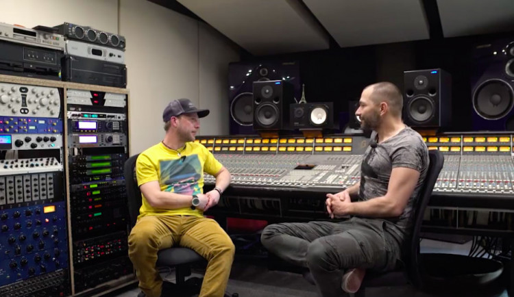 DRBÁRNA: Česká muzika je dobrá. Byl bych rád, kdyby ji fanoušci podporovali, říká zvukový inženýr Ecson Waldes