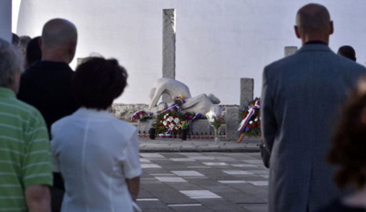 Třešť si v pondělí připomněla padesát šest zavražděných v posledních dnech války