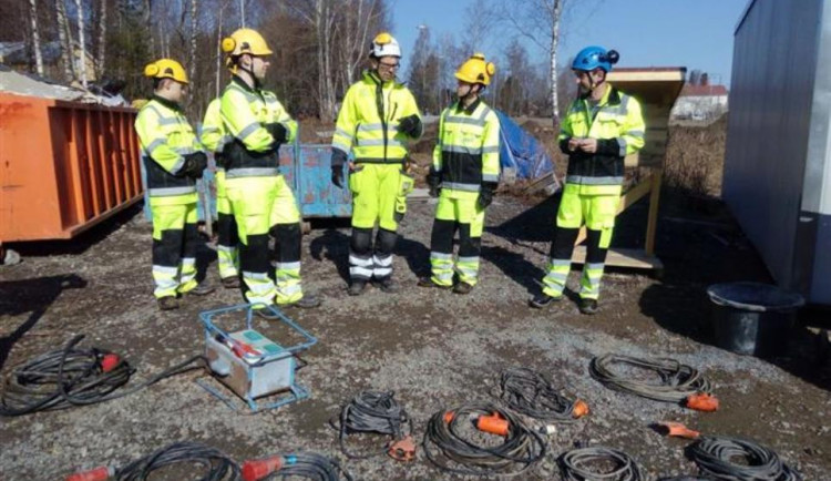 tudenti z jihlavské stavebky sbírali zkušenosti ve Finsku. Poznávali hlavně dřevostavby