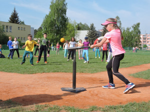 Basebalový den poprvé na novém hřišti. Tradiční akci navštívilo více než čtyři sta dětí