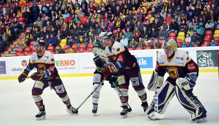 Dukla Jihlava začala s letní přípravou, trenérům se hlásilo devatenáct hráčů 