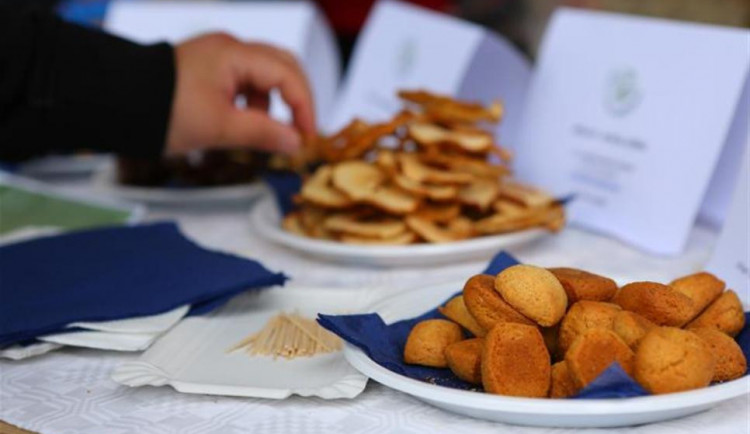 Dobroty z Vysočiny na festivalu v Plzni:  Nechyběly chlebové placky a jablečné kroužky