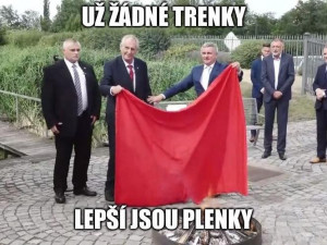 Zeman toreador nebo Zeman aktivista. Internet se baví vtipy o prezidentově pálení trenýrek