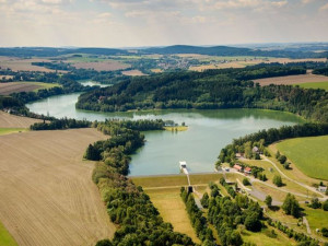 KOUPÁNÍ NA VYSOČINĚ: Stále platí zákaz v rybnících Sykovec a Černý. Zhoršila se Trnávka