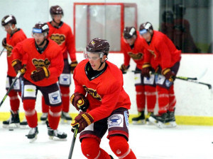 37650617_10156769739968313_4222086970911752192_n