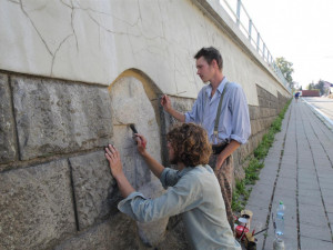 V Jihlavě se opraví tři pamětní kameny. V ulicích Znojemská, Kosovská a Smrčenská