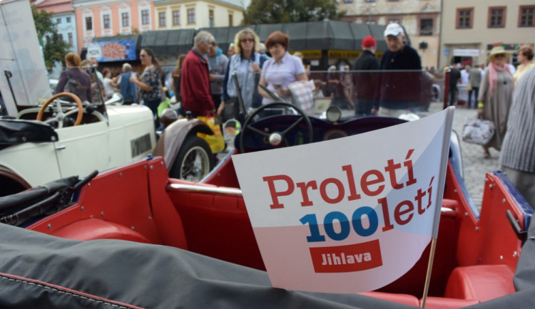 Jihlava ve velkém oslavila sté výročí republiky. Stovky lidí přišly na Proletí 100letí