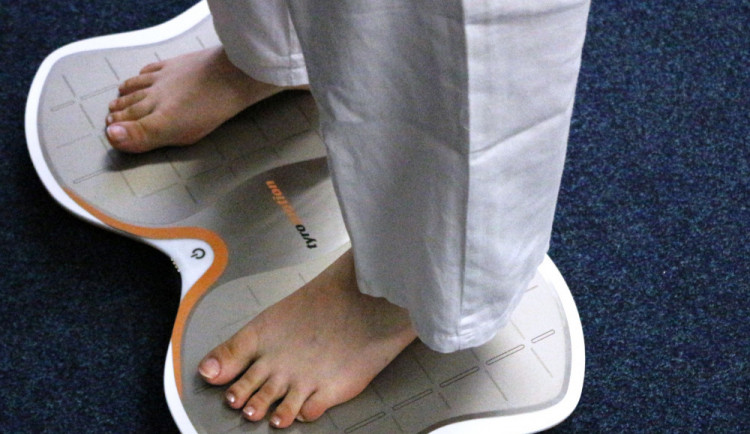 Nová plošina v jihlavské nemocnici pomáhá pacientům po úrazech i s bolestmi zad