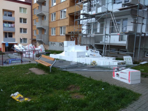 Vítr způsobil neplechu i na jednom z jihlavských sídlišť