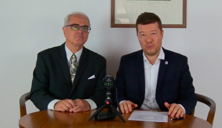 Ilustrační foto, Lubomír Pána a Tomio Okamura