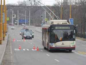 Jihlava plní plán udržitelné dopravy. Zahrnuje více než padesát projektů