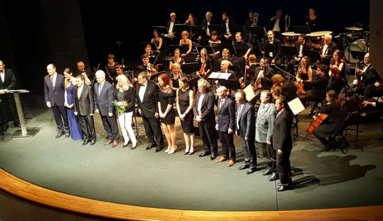 Všichni ocenění záslužnými medailemi Kraje Vysočina