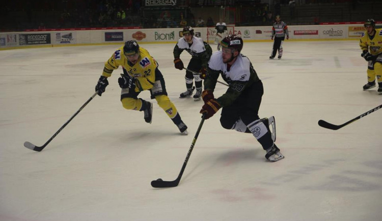 Pátá výhra v řadě! Dukla porazila Ústí nad Labem 3:1 a upevnila si druhé místo tabulky