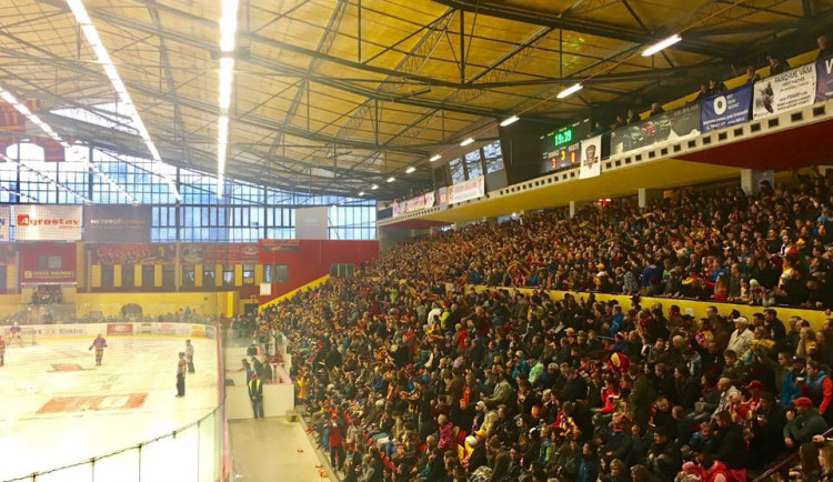 1000x1000-1493793168-dukla-jihlava-vstoupi-do-extraligy-8-zari-domacim-zapasem-s-mladou-boleslavi