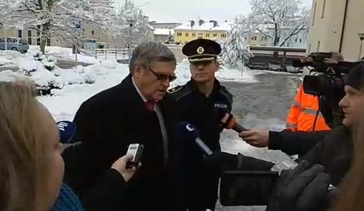 Tisková konference ke včerejší krizové situaci na D1