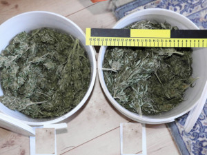 Kriminalisté zadrželi dealera pervitinu. Drogu vařil pro sebe a zároveň ji prodával zákazníkům