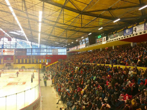 Střecha zimního stadionu vydrží do léta 2021. Potom začne jeho demolice