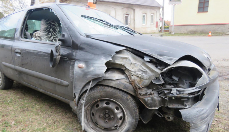 Řidička po nehodě nadýchala přes čtyři  promile. Hrozí jí až tříleté vězení