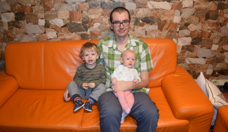 Jakub Rychlík se svými dětmi