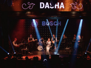 FOTO: Ples firmy Bosch Diesel ve stylu cirkusu se těšil mimořádnému zájmu, výtěžek putuje do Nemocnice Jihlava