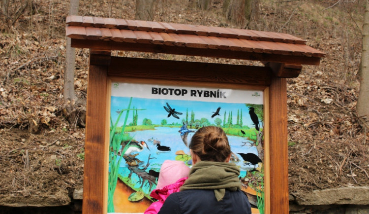 Nové interaktivní prvky na Staré plovárně poučí nejen děti. Možná se dočkáme i koupání