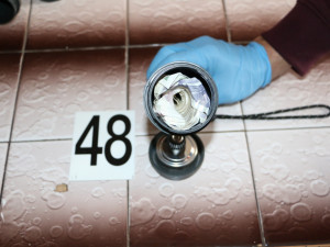 Policisté na Jihlavsku objevili varnu pervitinu. Dealer drogu měnil třeba i za hlídání dítěte