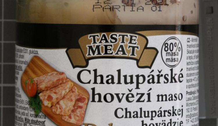 Jedním z produktů, které neobsahovalo tolik masa, kolik by mělo, bylo i Chalupářské hovězí maso Delux