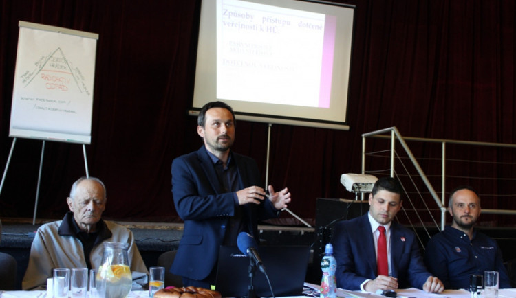 Šestice starostů z Jihlavska požaduje vyřazení z lokalit pro úložiště. Hlavním důvodem je pitná voda