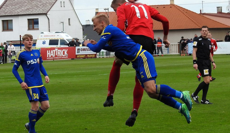 Pokažený druhý poločas stál Vysočinu bodový zisk. Přestřelku v Chrudimi prohrála 4:3