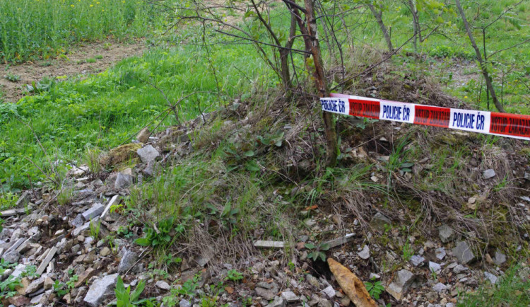 V Polné se našel nebezpečný granát. Pyrotechnik ho musel na místě odpálit