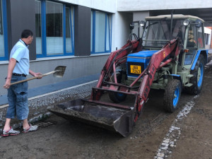 Voda se dostala do novoměstské nemocnice. Ambulance se musely uzavřít