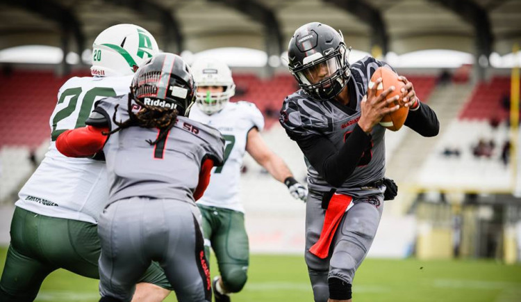 Gladiátoři se skvěle navnadili na play-off, v Pardubicích vyhráli 49:28