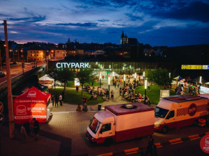 Jihlavský Citypark opět hostí třídenní burgerové šílenství. Lidé ochutnají třeba pštrosí maso