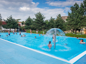 Bazén v Moravských Budějovicích potřebuje opravu, jinak zůstane zavřený