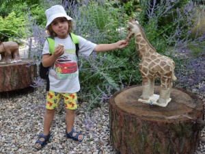 Jihlavská zoo hostí výstavu dvaceti zvířat z hlíny. Pochází z dílny Volšové ruce