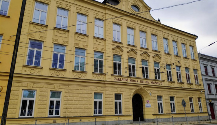 Po prázdninách už do hezčí školy. Letní opravy jihlavských základek vyšly na 8 milionů