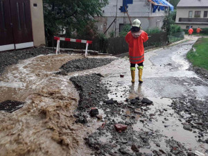 Vysočinou se přehnala bouřka. Déšť vyplavil dvě patra humpolecké základní školy