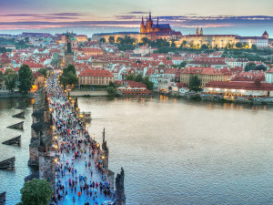 Počet obyvatel Česka vzrostl na téměř 10,67 milionu lidí