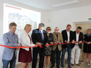 FOTO: V Jihlavě se dnes otevřelo centrum sociálních služeb. Nabízí také azylové byty