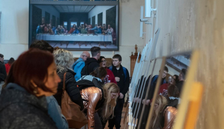 V Jihlavě je k vidění rekonstrukce slavného obrazu Poslední večeře. Pouze do konce října