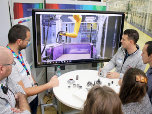 V jihlavském Boschi proběhl High-Tech Day. Studenti poznali firmu, výrobu a moderní technologie