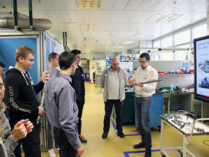 V jihlavském Boschi proběhl High-Tech Day. Studenti poznali firmu, výrobu a moderní technologie