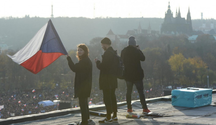 Protesty budou pokračovat, když Babiš nevyhoví Milionu chvilek