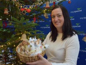 Krajský úřad po roce oživily Barevné Vánoce. Nejrychleji zmizelo cukroví a teplý punč