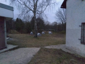 Bezdomovci v Jihlavě mohou přespat ve speciálním iglú. Jedno z nich je i pro dvojici