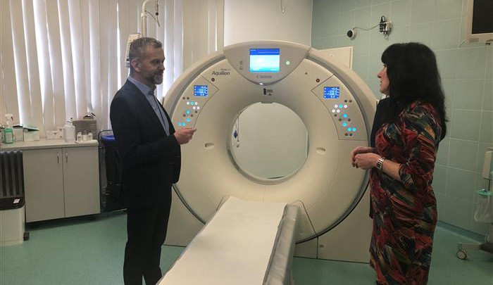 Novoměstská nemocnice má nový počítačový tomograf, jako jediný v ČR je vybaven umělou inteligencí