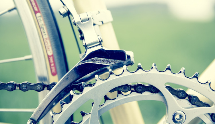 Vloupal se do prodejny jízdních kol a způsobil škodu 200 000 korun